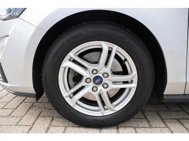 Ford Focus Wagon 1.0 Business 2021 Benzine 21