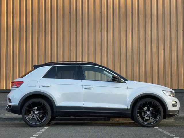 Volkswagen T-Roc 1.5 TSI Sport 2019 Benzine 4
