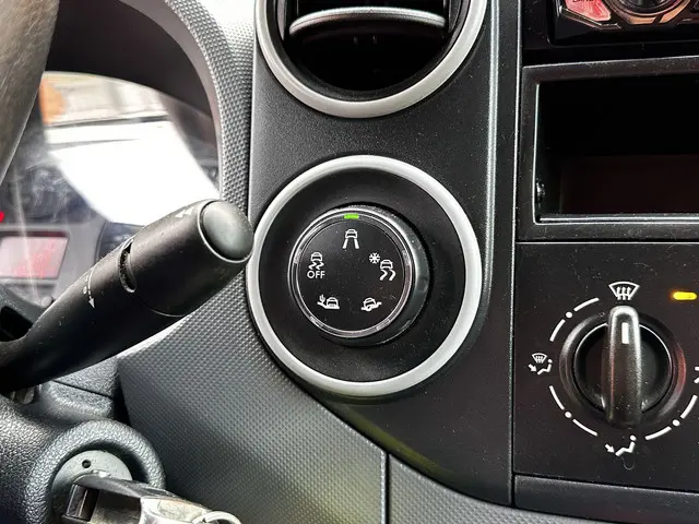 Peugeot Partner 122 1.6 HDI L1 XR Profit + 2013 Diesel 11