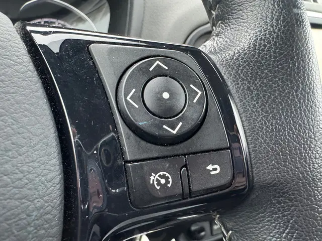 Toyota Yaris 1.0 VVT-i Aspiration 2017 Benzine 9