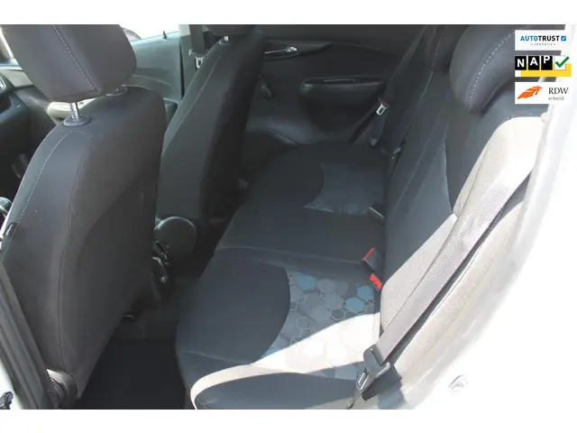 Opel KARL 1.0 Rocks Online Edition 2018 Benzine 15