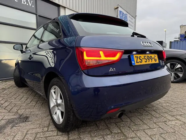 Audi A1 1.2 TFSI Navi / Xenon / Clima 2013 Benzine 8