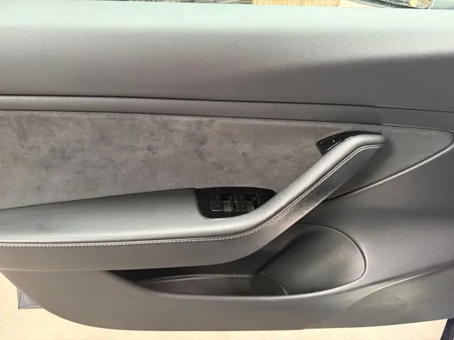 Tesla Model 3 Long Range AWD 75 kWh 2019 Elektrisch 17