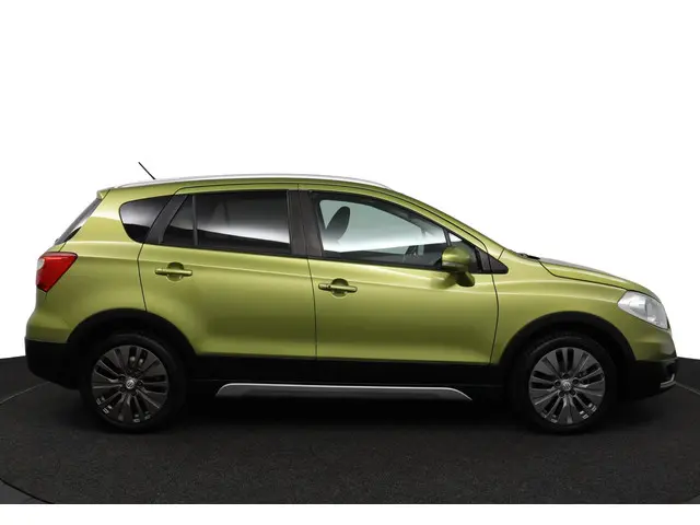 Suzuki S-Cross SX4 1.6 Business Edition Pro 2014 Benzine 13