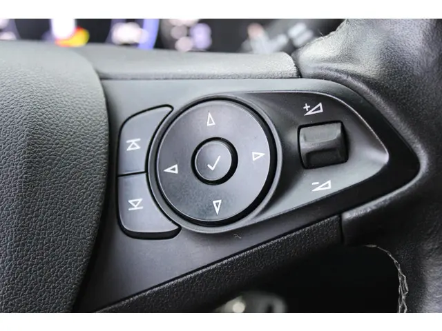 Opel Astra 1.2 Edition 2020 Benzine 18