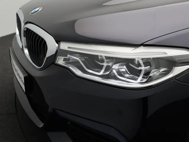 BMW 5 Serie Sedan 530e 2019 Hybride Benzine 7