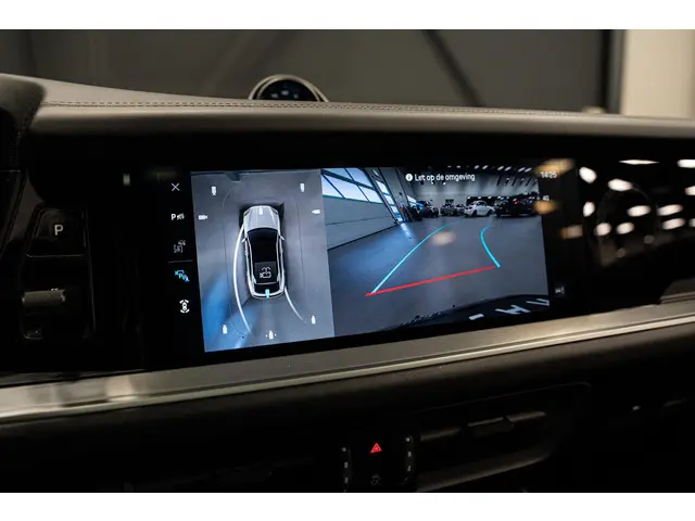 Porsche Cayenne Coupé 3.0 E-Hybrid 2025 Hybride Benzine 43