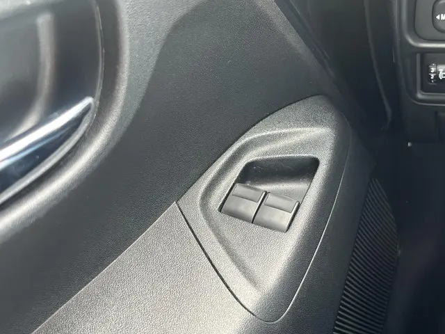 Peugeot 108 1.0 e-VTi Allure 2018 Benzine 27