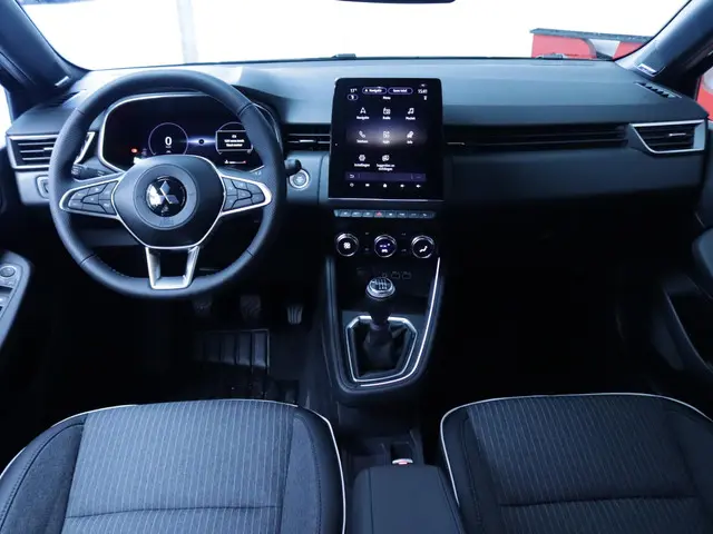 Mitsubishi Colt 1.0T MT Instyle 2025 Benzine 25