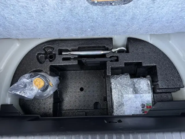 Peugeot e-208 EV Active Pack 50 kWh 2021 Elektrisch 32