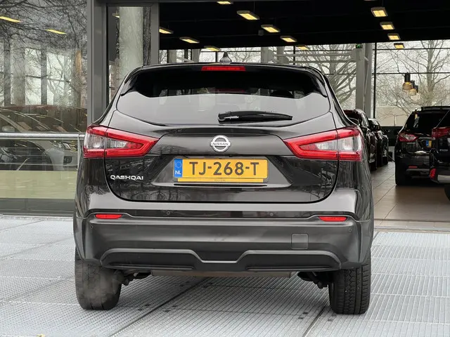 Nissan QASHQAI 1.2 Acenta 2018 Benzine 17