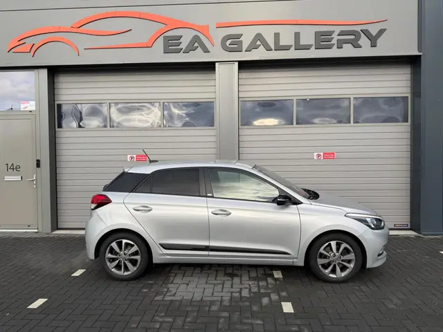 Hyundai i20 1.0 T-GDI Premium+|Airco|Nav|Camera 2018 Benzine 6