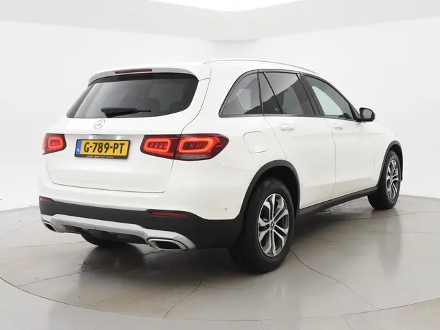 Mercedes-Benz GLC 2