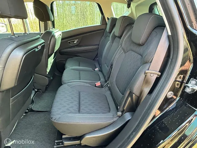 Renault Scénic 1.3 TCe Limited automaat 2018 Benzine 13
