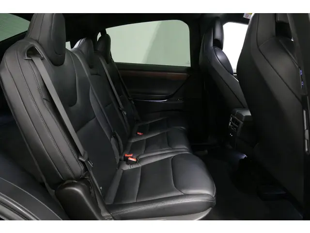 Tesla Model X Long Range 2019 Elektrisch 25
