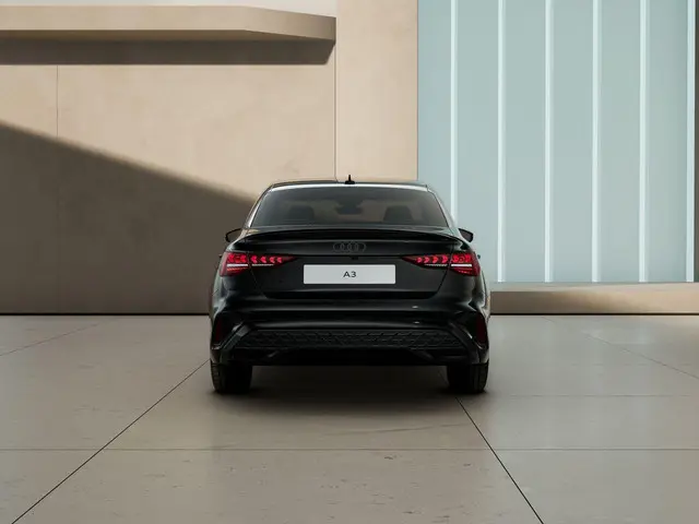 Audi A3 Limousine S edition 35 TFSI 150 PK 2025 Benzine 7