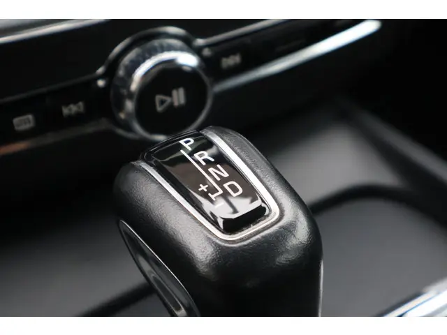 Volvo XC60 T5 Momentum 2019 Benzine 49