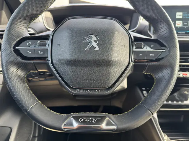 Peugeot e-208 GT Pack EV 50kWh 136 2022 Elektrisch 23