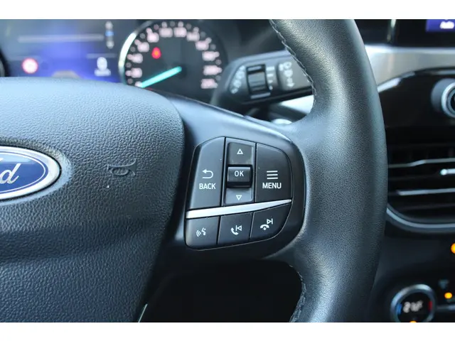Ford Kuga 2.5 PHEV Titanium 2020 Hybride Benzine 22