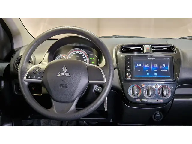 Mitsubishi Space Star 1.2 Connect+ 2024 Benzine 9