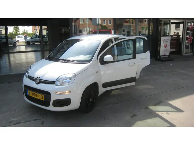 Fiat Panda 0.9 TwinAir Edizione Cool 2014 Benzine 4