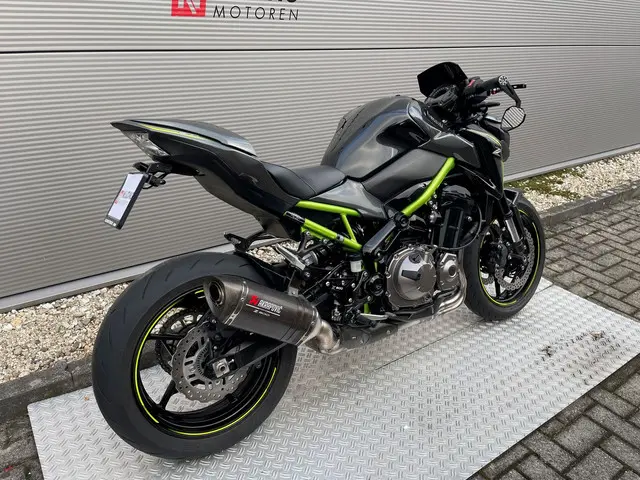 Kawasaki Z900 PERFORMANCE 2017 Benzine 3