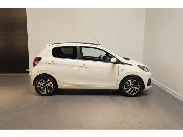 Peugeot 108 1.0 VTi Active Top 2014 Benzine 6