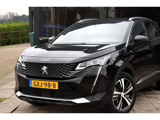 Peugeot 3008 1.2 PureTech GT Automaat 2024 Benzine