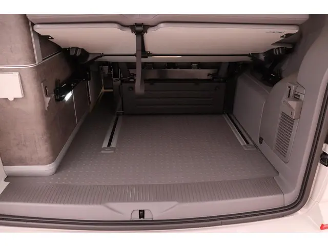 Volkswagen California Ocean 2.0 TDI Aut 150 2023 Diesel 38