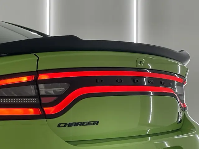Dodge Charger SRT Scatpack Swinger WB 2024 Benzine 10