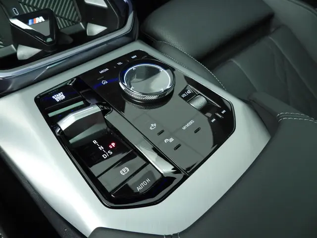 BMW X3 30e xDrive 2025 Hybride Benzine 46