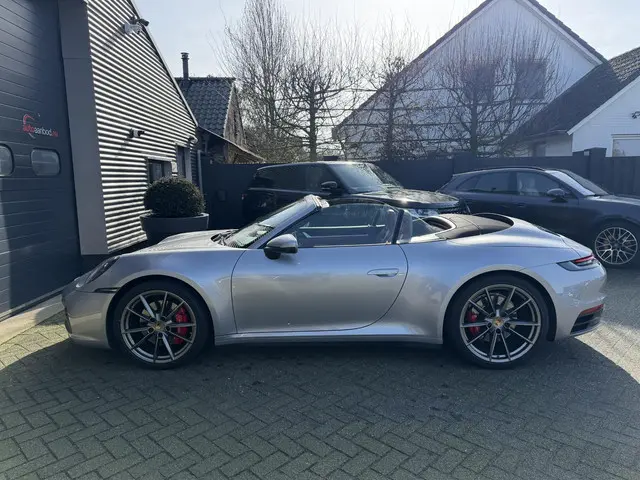 Porsche 911 Cabrio 3.0 Carrera S 2019 Benzine 11