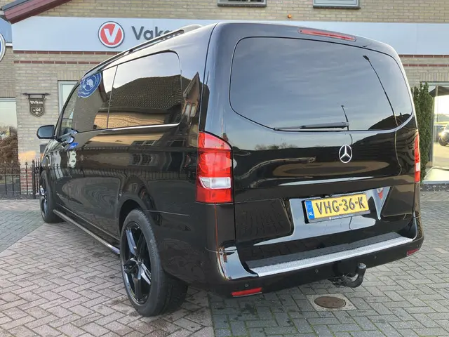 Mercedes-Benz Vito 116 CDI Extra Lang DC 2019 Diesel 11