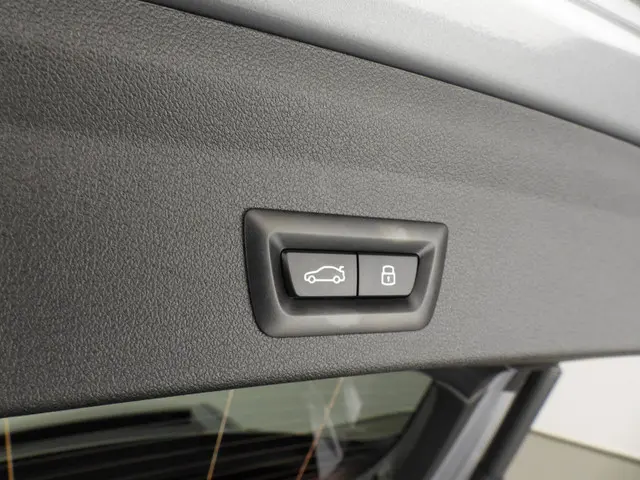 BMW 1 Serie 5-deurs 128ti 2024 Benzine 40