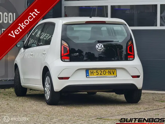 Volkswagen up! 1.0 BMT up! beats 2016 Benzine 17