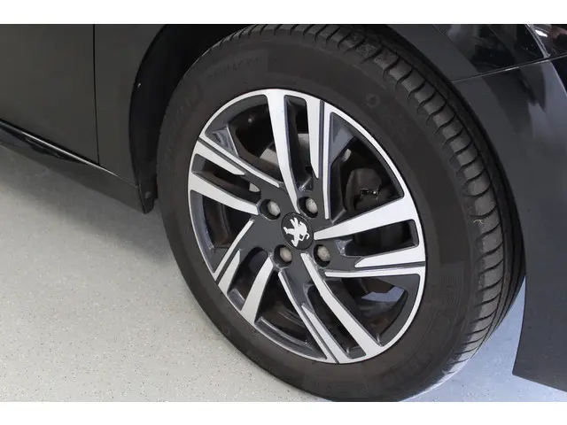 Peugeot 208 1.5 BlueHDi Blue Lease Allure 2020 Diesel 5