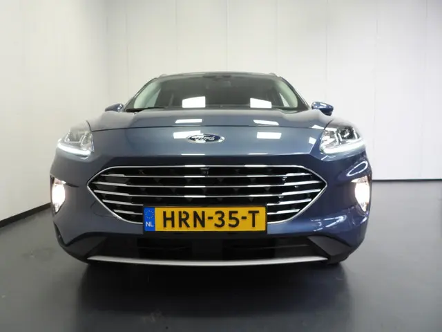 Ford Kuga 2.5 PHEV Plug-In Titanium 2021 Hybride Benzine 45