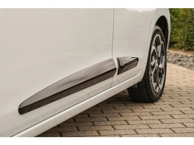 Honda Jazz 1.5i e:HEV ADVANCE 2024 Hybride Benzine 25