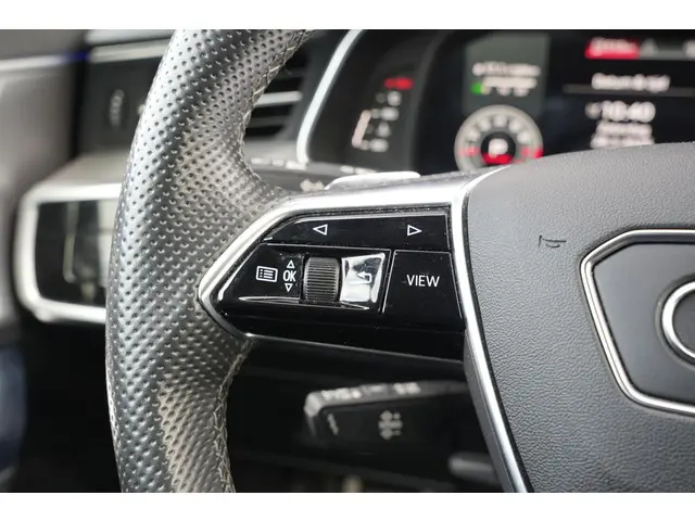 Audi A6 Avant 40 TFSI S edition 2022 Benzine 22