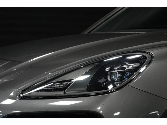 Porsche Cayenne 3.0 E-Hybrid 2021 Hybride Benzine 6