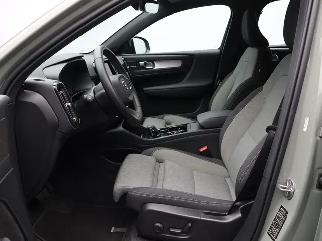 Volvo XC40 2.0 B4 Plus Dark 2024 Benzine 5