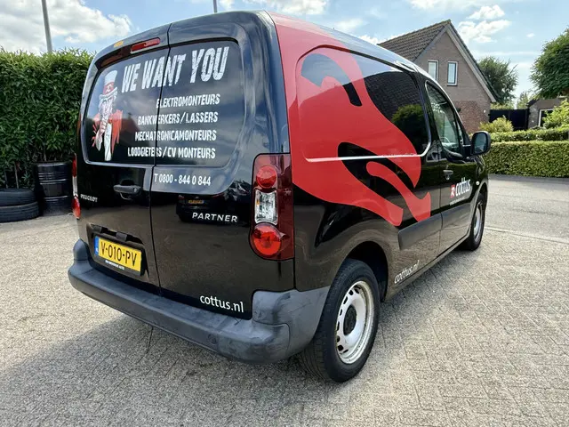 Peugeot Partner 120 1.6HDI 75 PROFIT+ 2018 Diesel 6