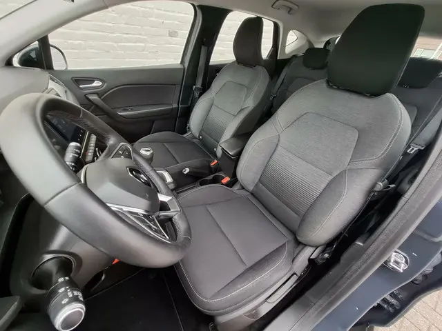 Renault Captur 1.0 TCe 90 Zen 2021 Benzine 26