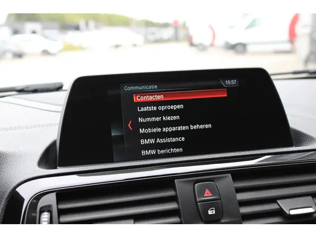 BMW 1 Serie 118i M Sport 2018 Benzine 18