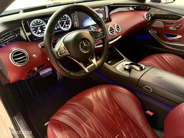 Mercedes-Benz S-Klasse Coupé AMG 63 2015 Benzine 22