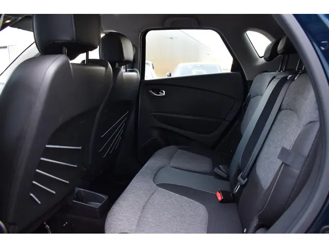 Renault Captur TCe 150 EDC Intens 2019 Benzine 13