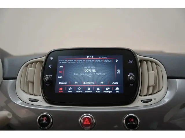 Fiat 500 1.0 Hybrid Dolcevita [ El.kap Climate ] 2022 Benzine 20
