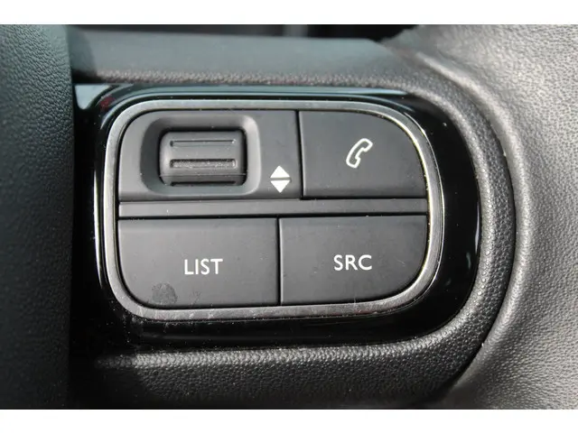 Citroën C3 Aircross 1.2 PureTech S&S Feel 2017 Benzine 10
