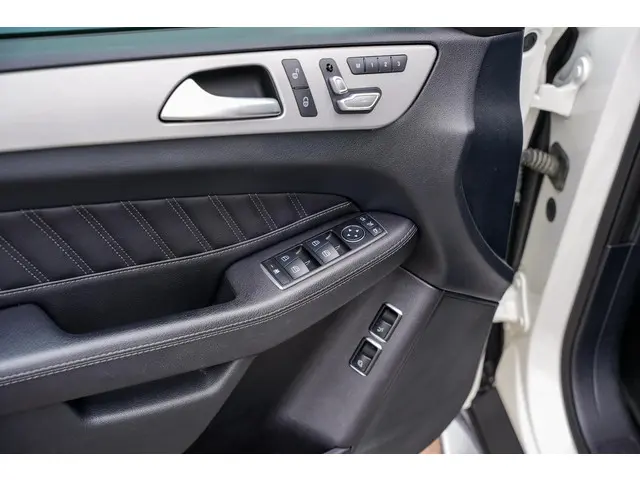 Mercedes-Benz GLE Coupé 43 AMG 4MATIC 2015 Benzine 14