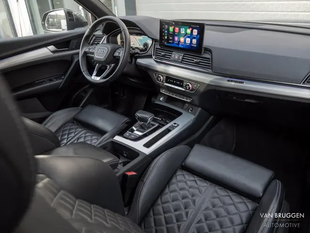 Audi Q5 55 TFSI e quattro S-Line 2022 Hybride Benzine 5